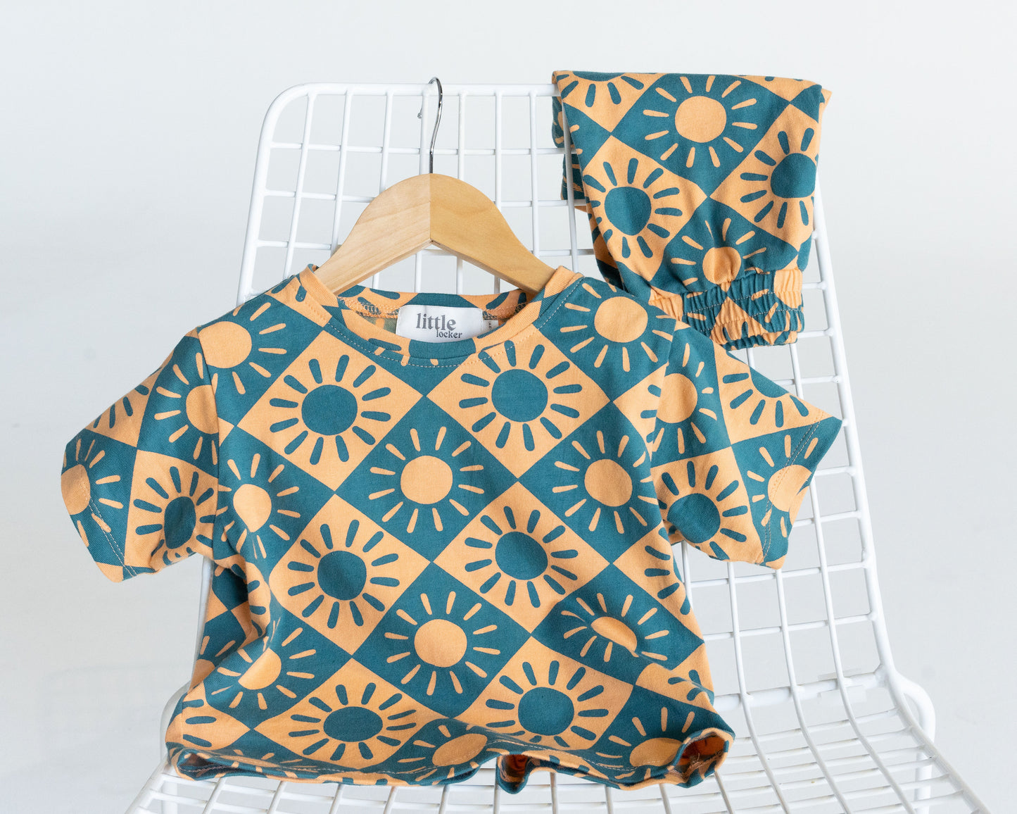 BRIGHTER DAYS TEE & SHORTS SET - BLUE/TANGERINE