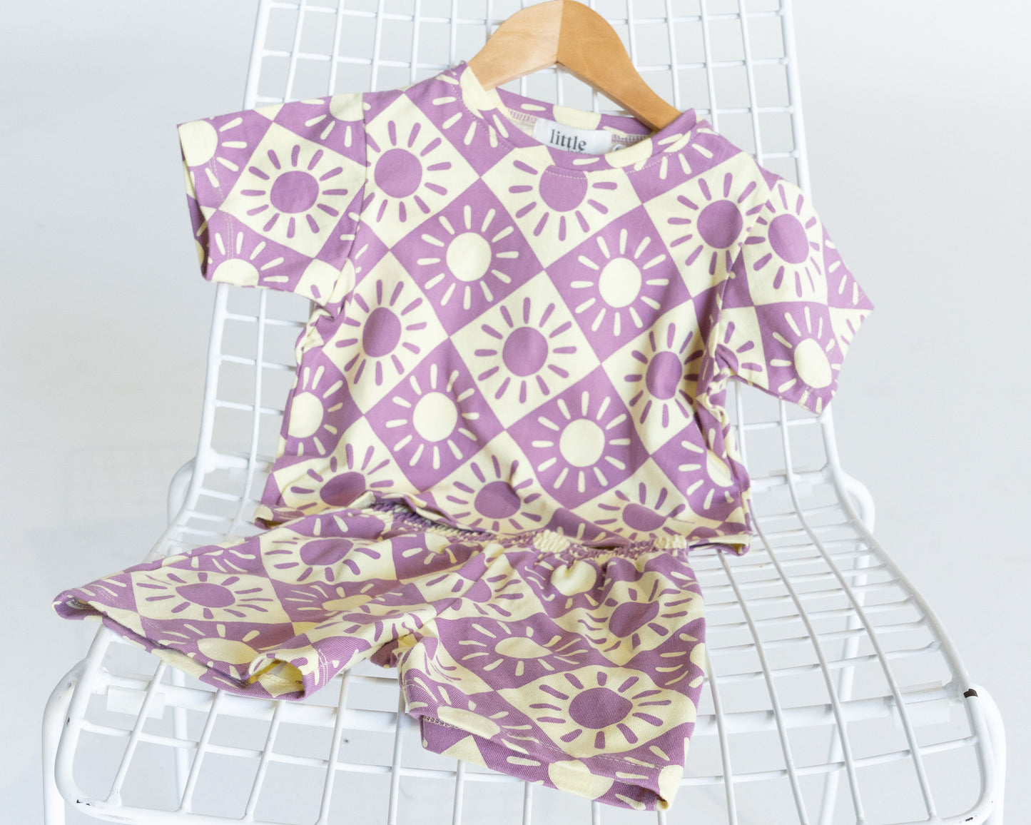 BRIGHTER DAYS TEE & SHORTS SET - LILAC/BANANA