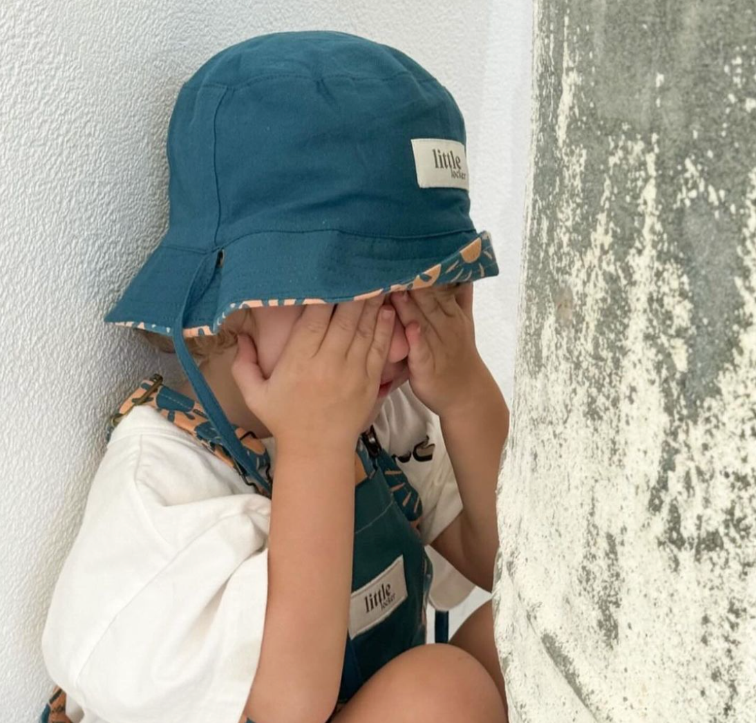BRIGHTER DAYS REVERSIBLE BUCKET HAT - BLUE/TANGERINE