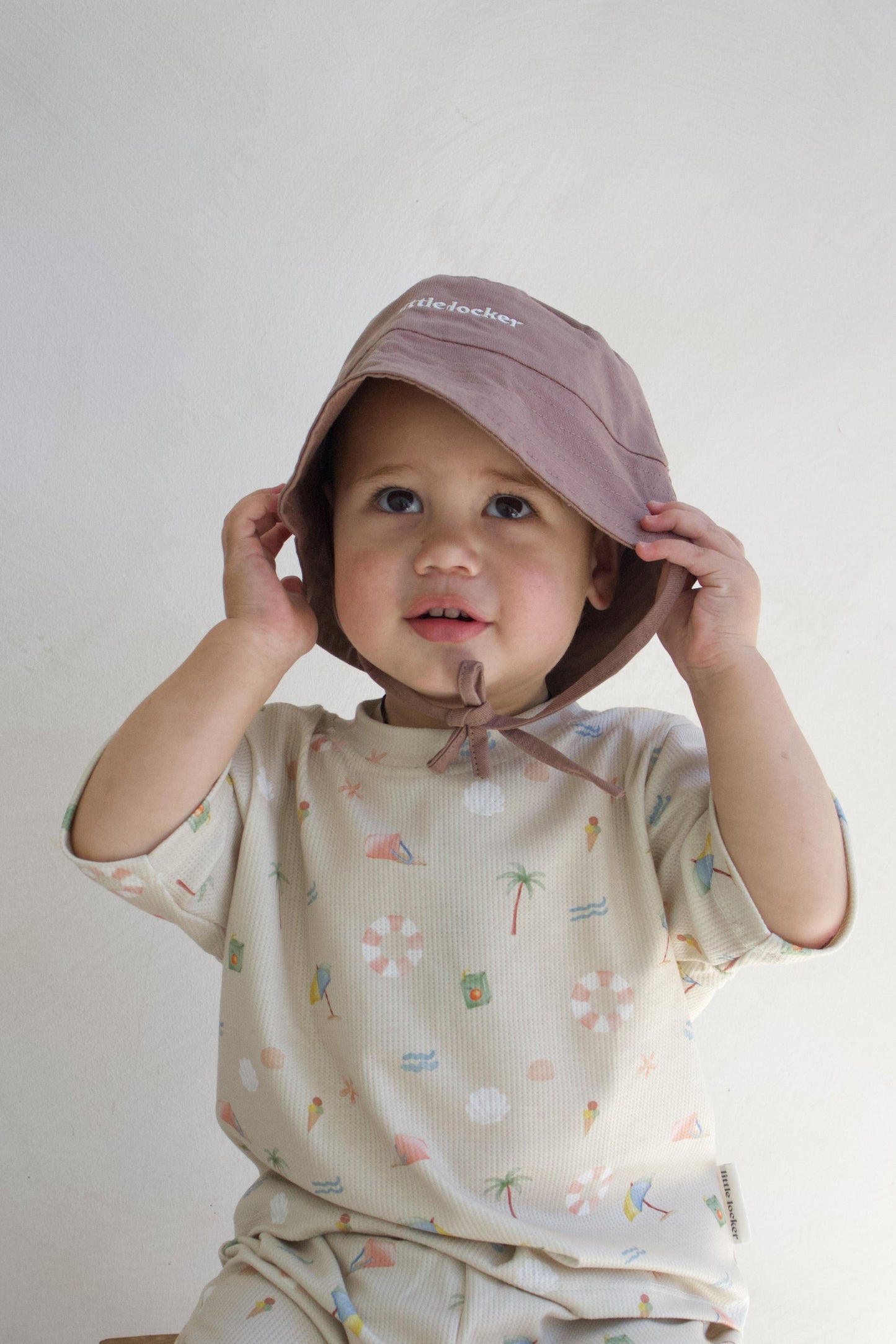 LITTLE LOCKER MOCHA BUCKET HAT